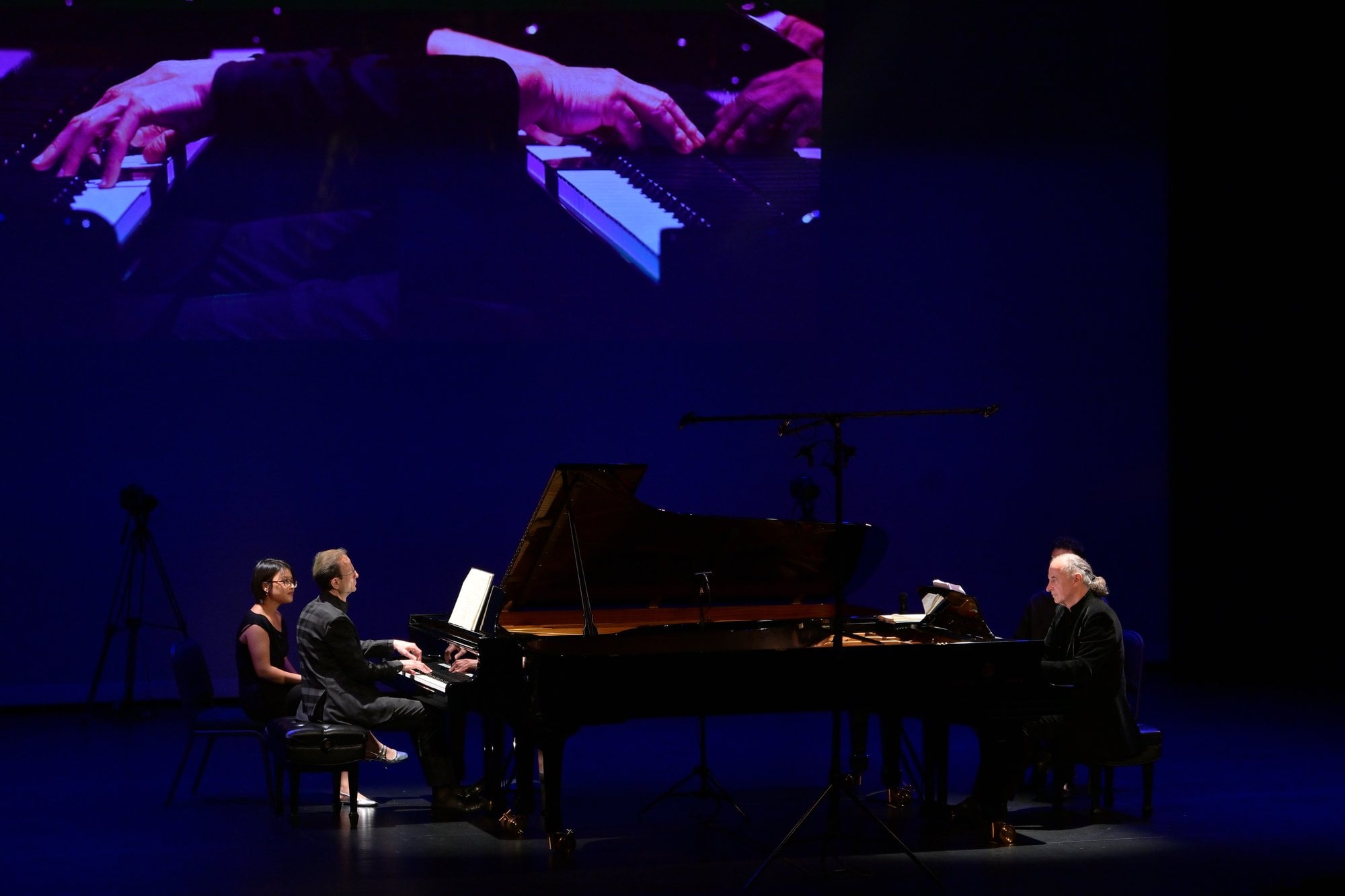 The whole stage during the closing duo